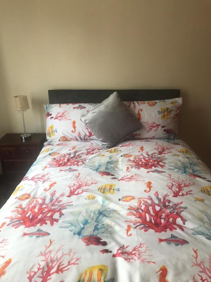 Prime Location Rooms In High Street Fort William Kültér fotó